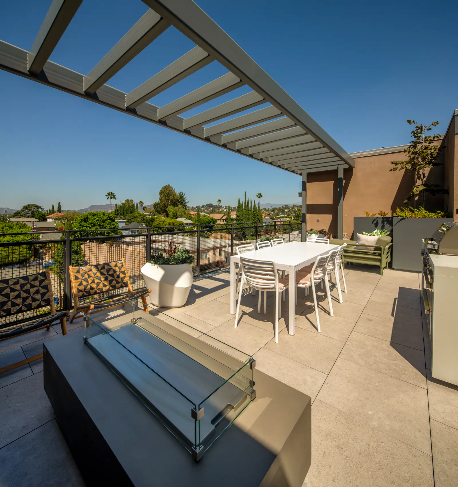 Skydeck Intimate Lounge