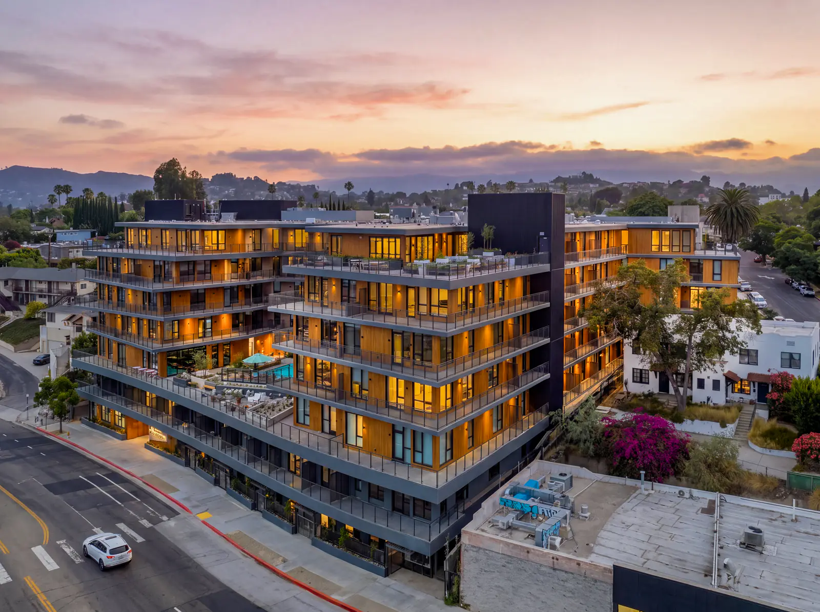 Exterior - Morning Dawn Skyline