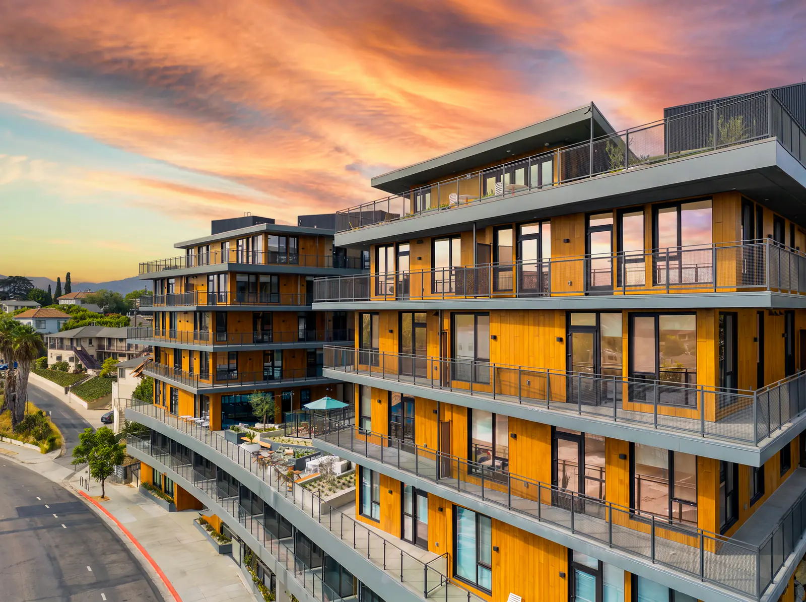 Exterior - Sunset Boulevard Dusk