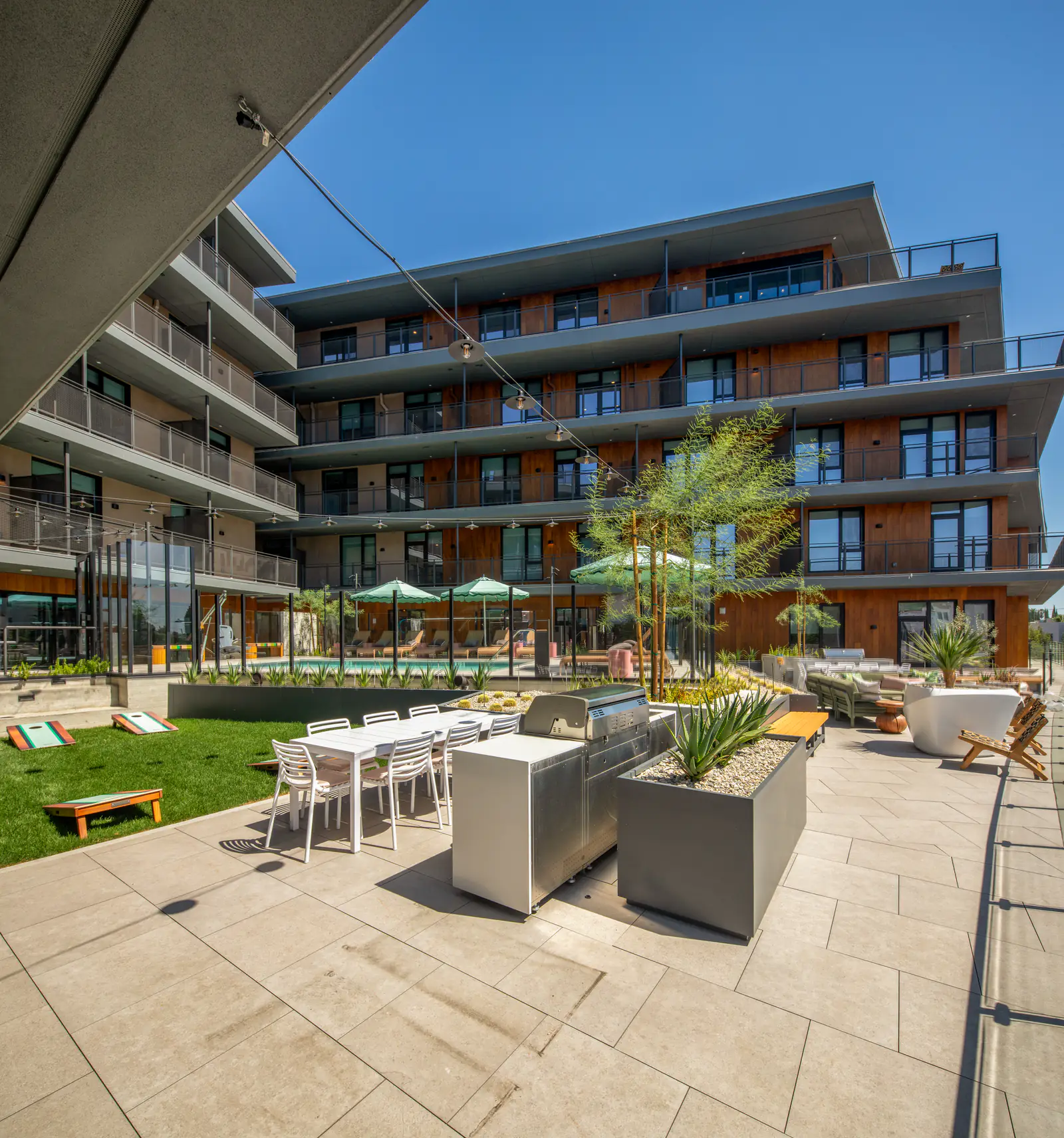 Pool Deck Lounge